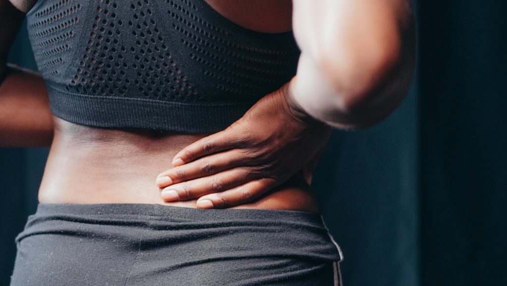 Centre ostéopathe Morges : le lien entre le mal de dos et le muscle psoas : le masser ou l'étirer, quelle solution ?